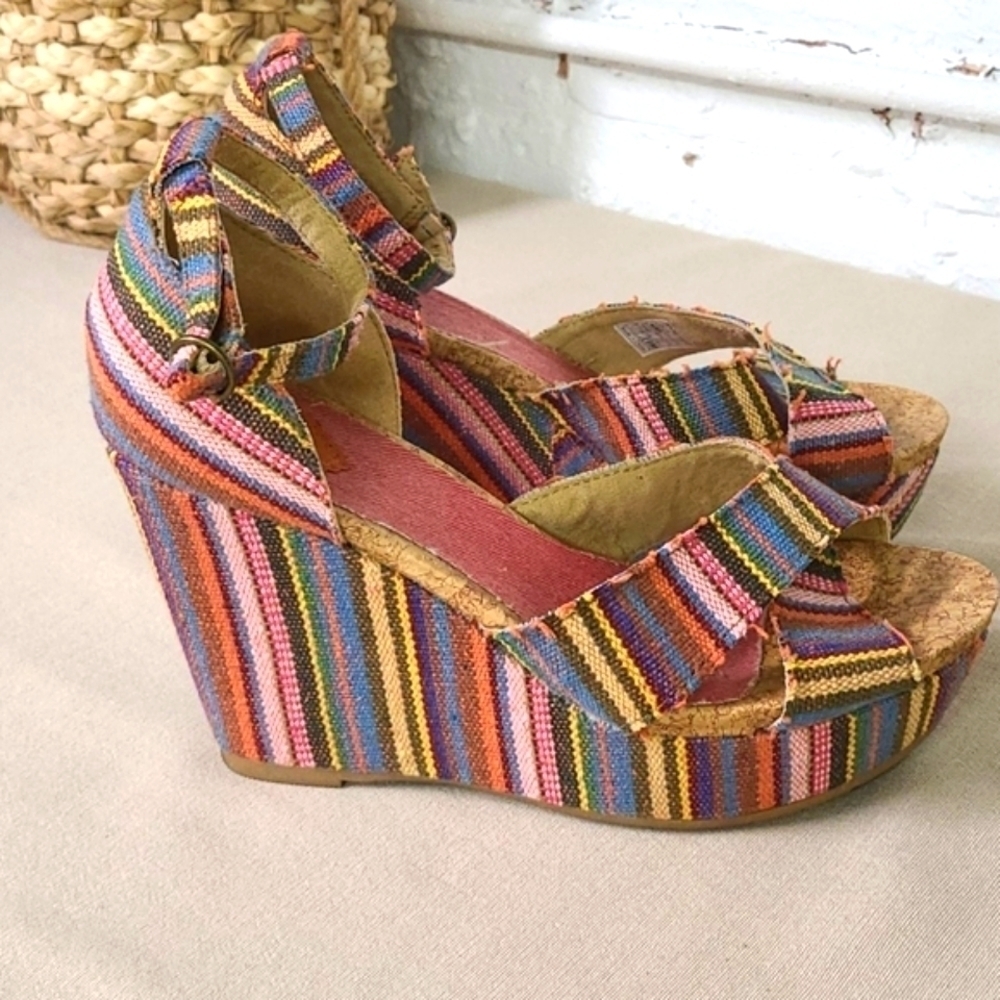 ROCKET DOG PLATFORMS Size 9.5M
